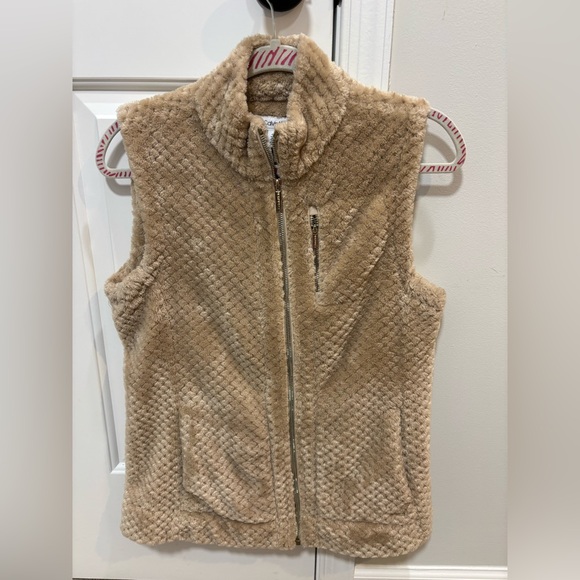 Calvin Klein Jackets & Blazers - CALVIN KLEIN Zip-Up Sherpa Fleece Vest
